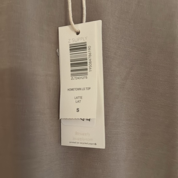 Z SUPPLY: HOMETOWN LONG SLEEVE TOP - LATTE - Picture 6 of 12